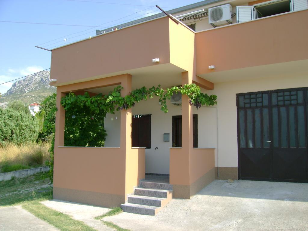 Apartment Zagor Kaštela Стая снимка