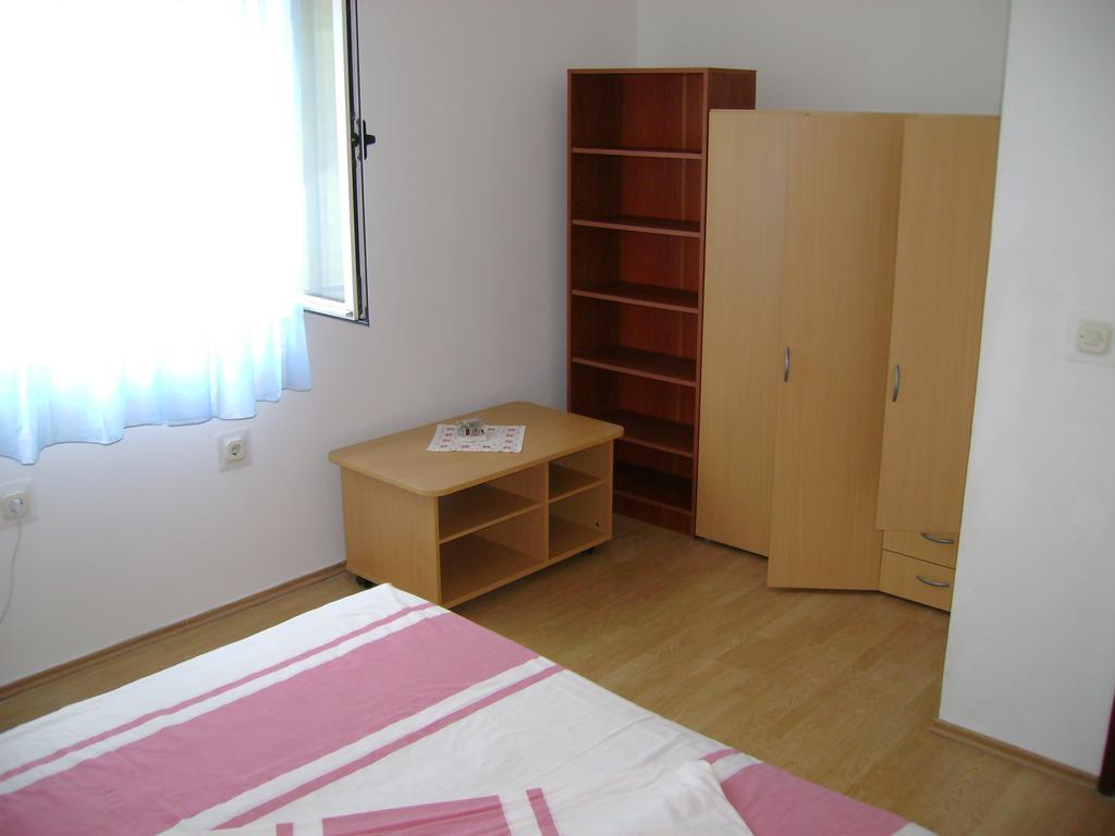 Apartment Zagor Kaštela Екстериор снимка