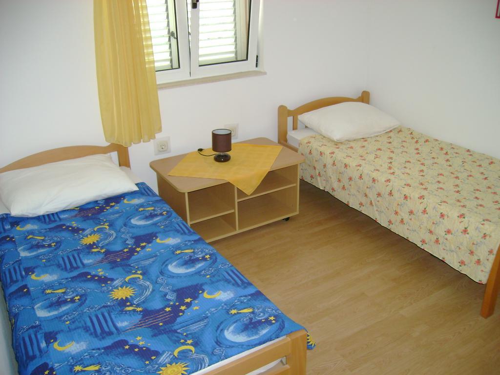 Apartment Zagor Kaštela Екстериор снимка